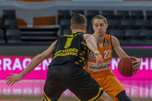 科贝电台：皇马引进苏维门迪获老佛爷首肯 6000万欧解约金条款不是问题