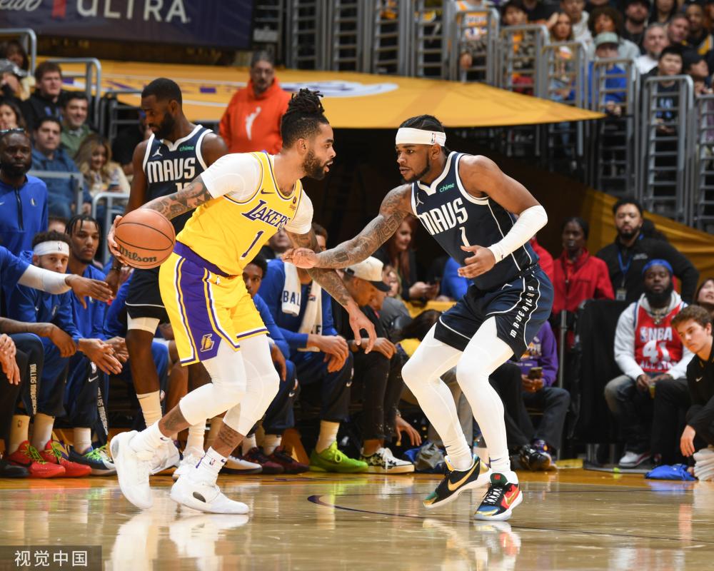 非媒：多特蒙德和莱比锡关注巴黎岁边锋O-卡马拉.